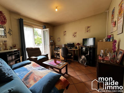 Maison - 77 m² - 3 pièces