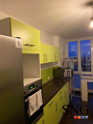 Appartement - 85 m² - 4 pièces