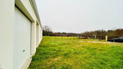 Pavillon - 94 m² - 4 pièces