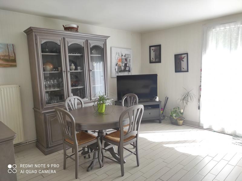 Maison traditionnelle - 80 m² - 4 pièces