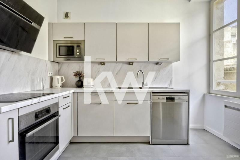 Appartement - 102 m² - 4 pièces