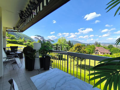 Appartement - 106 m² - 4 pièces