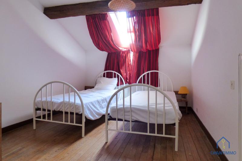 Maison - 151 m² - 7 pièces