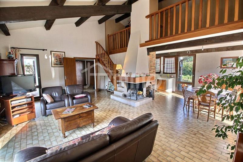 Villa - 174 m² - 5 pièces