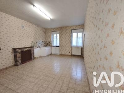 Maison - 88 m² - 5 pièces