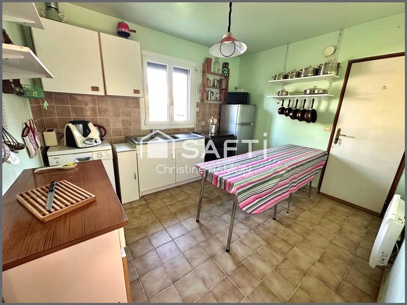 Maison - 93 m² - 4 pièces