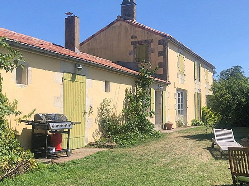 Maison - 144 m² - 4 pièces