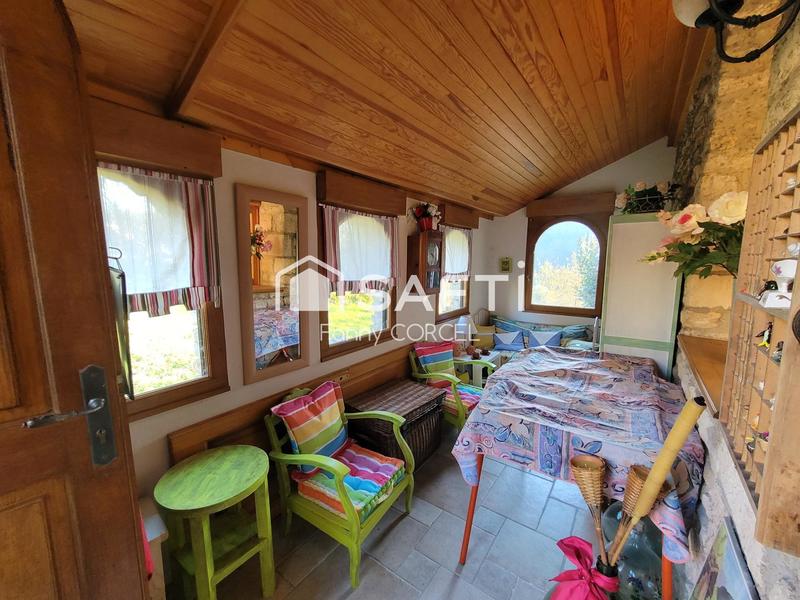 Maison - 136 m² - 5 pièces