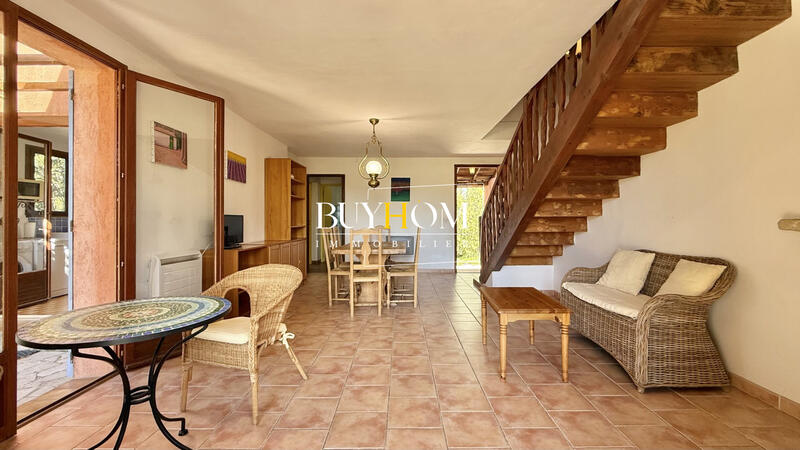 Maison - 345 m² - 12 pièces