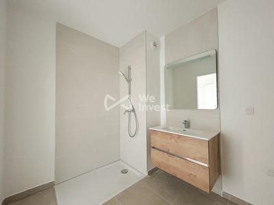 Appartement - 81 m² - 3 pièces