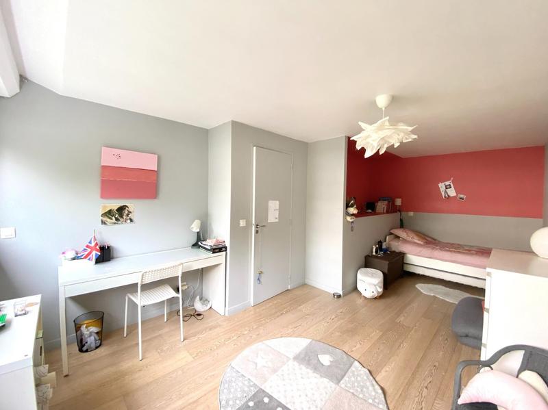 Maison - 197 m² - 5 pièces