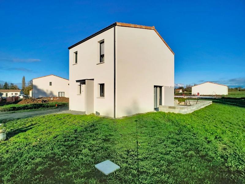 Maison - 89 m² - 4 pièces