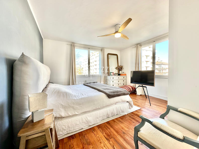 Appartement - 133 m² - 6 pièces