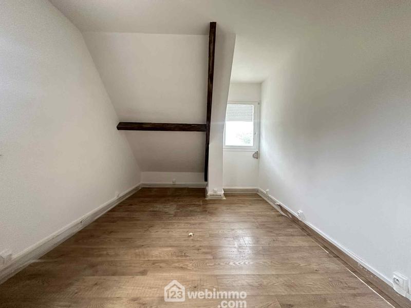 Maison - 140 m² - 8 pièces