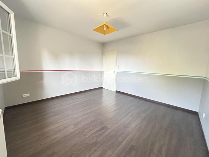 Villa - 235 m² - 8 pièces