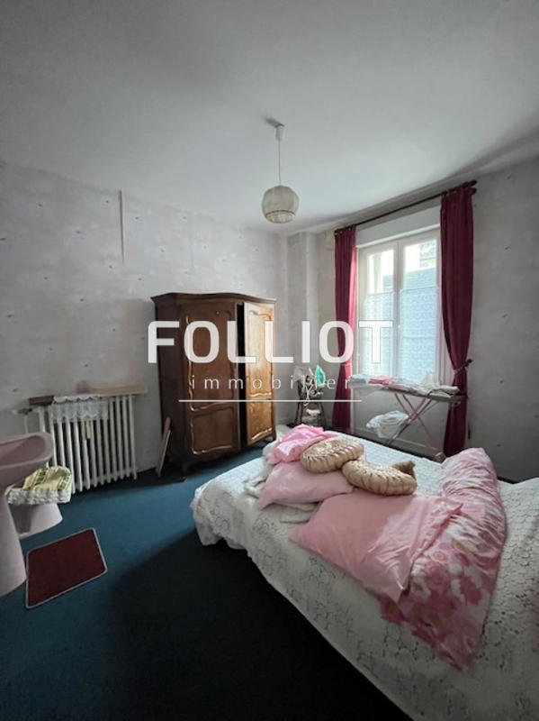 Maison - 225 m² - 6 pièces