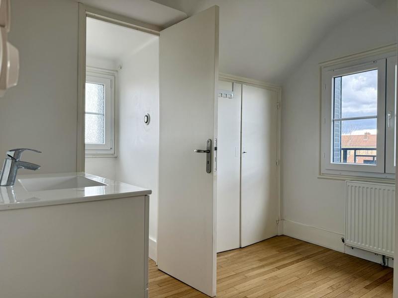 Triplex - 97 m² - 4 pièces