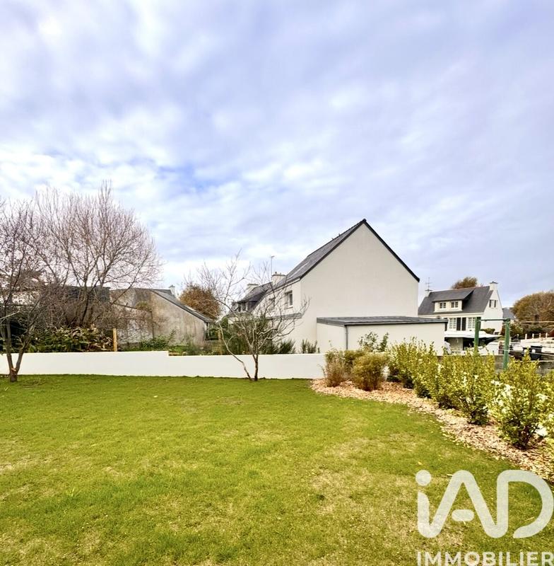 Maison de ville - 200 m² - 8 pièces