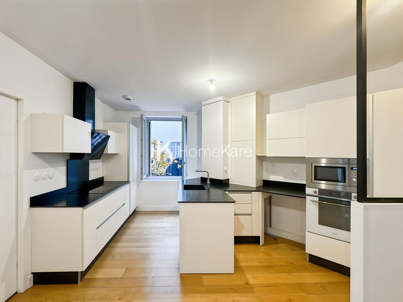 Appartement - 97 m² - 4 pièces