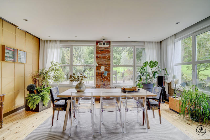 Maison ancienne - 290 m² - 9 pièces