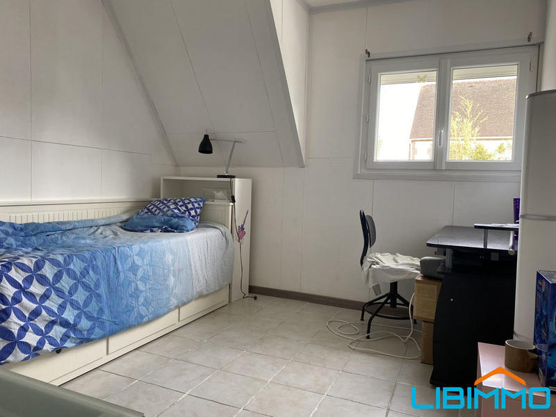 Pavillon - 140 m² - 6 pièces