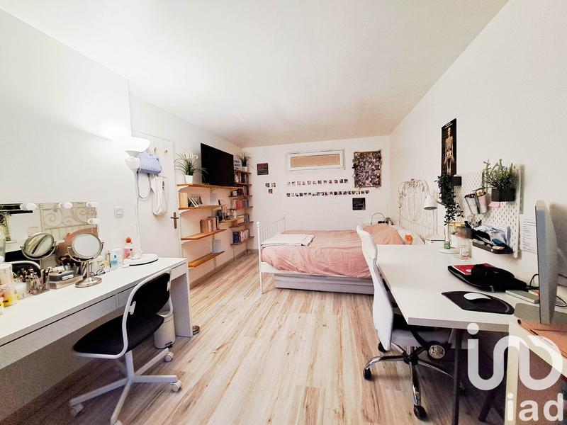 Appartement - 80 m² - 3 pièces