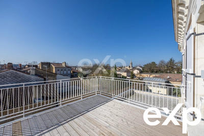 Appartement - 104 m² - 4 pièces