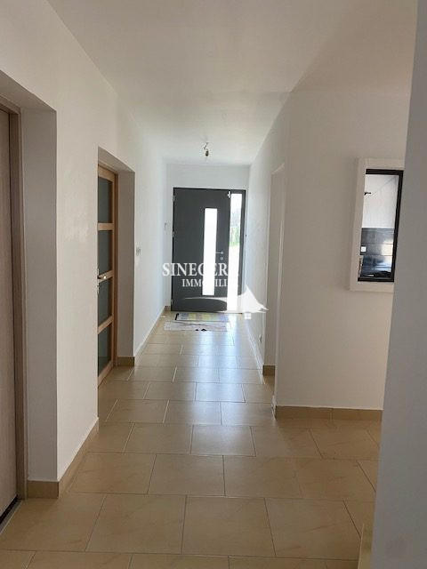 Maison - 144 m² - 4 pièces