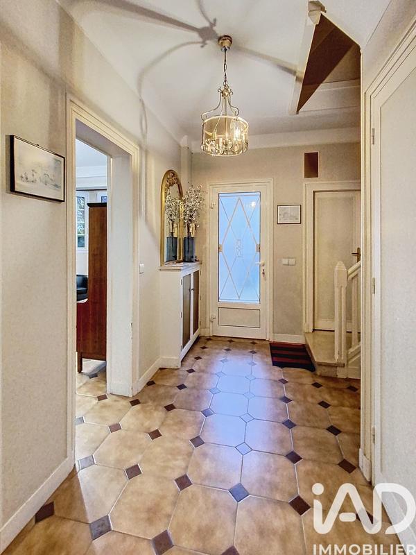 Maison - 146 m² - 6 pièces