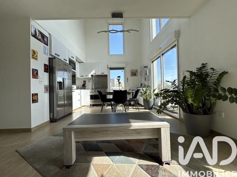 Appartement - 95 m² - 5 pièces