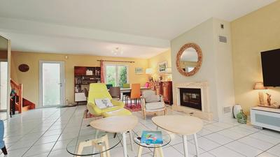 Maison - 147 m² - 6 pièces