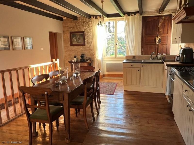 Maison de village - 120 m² - 6 pièces