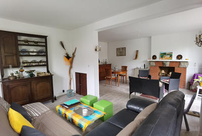 Maison - 217 m² - 7 pièces