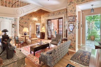 Villa - 475 m² - 12 pièces