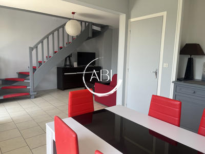 Appartement - 90 m² - 4 pièces