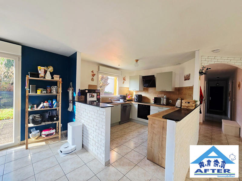Maison - 94 m² - 4 pièces