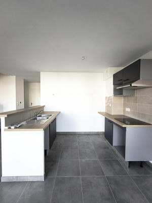 Maison - 86 m² - 4 pièces