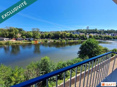 Appartement - 93 m² - 4 pièces