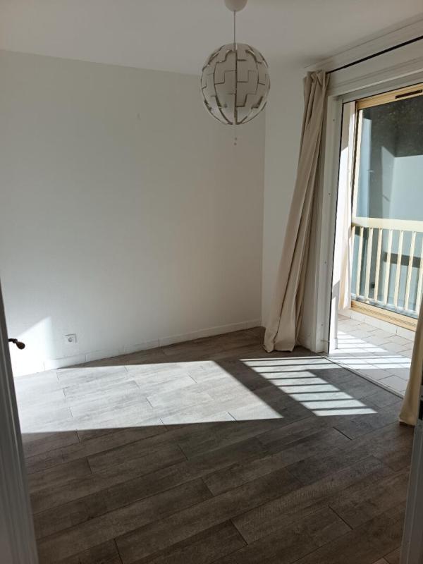 Appartement - 57 m² - 2 pièces