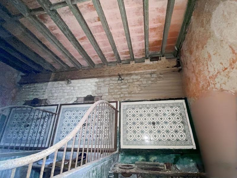 Propriété - 350 m² - 10 pièces