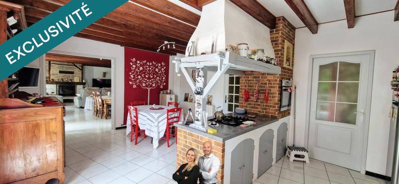 Maison - 210 m² - 6 pièces