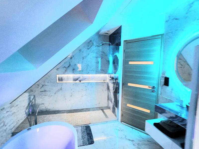 Maison - 80 m² - 5 pièces