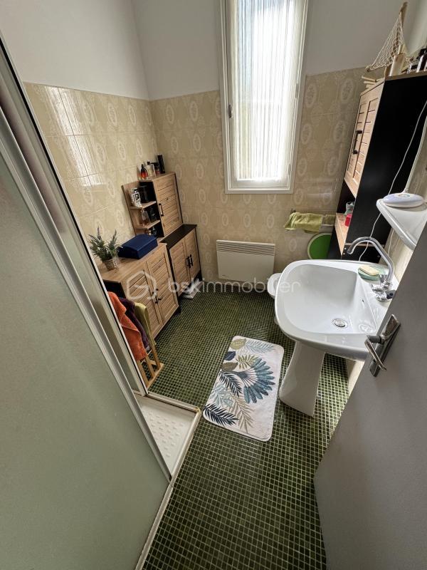 Maison traditionnelle - 87 m² - 5 pièces