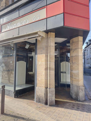 Local commercial - 90 m²