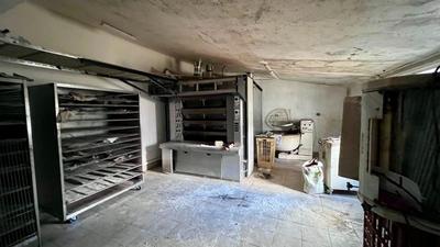 Immeuble - 98 m² - 10 pièces