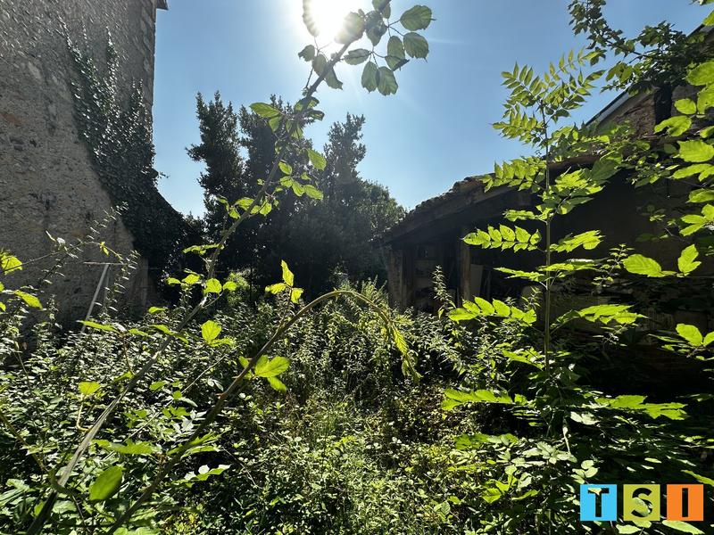 Maison - 191 m² - 12 pièces