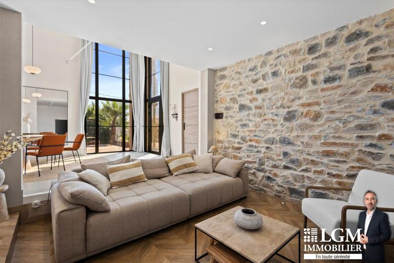 Maison - 182 m² - 5 pièces