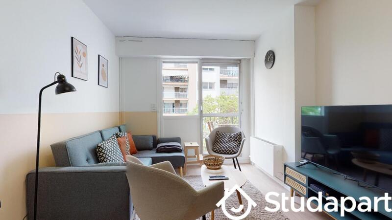 Chambre - 11 m² - 1 pièce