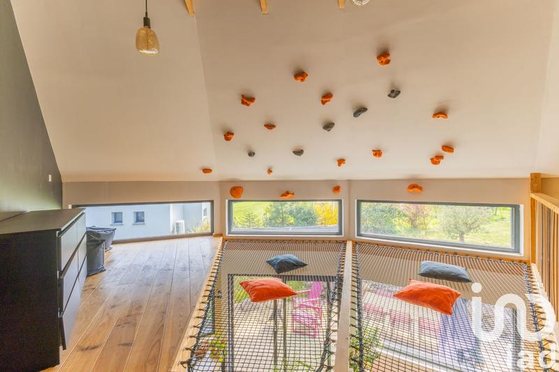 Maison - 173 m² - 6 pièces