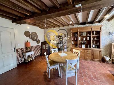 Maison - 179 m² - 6 pièces